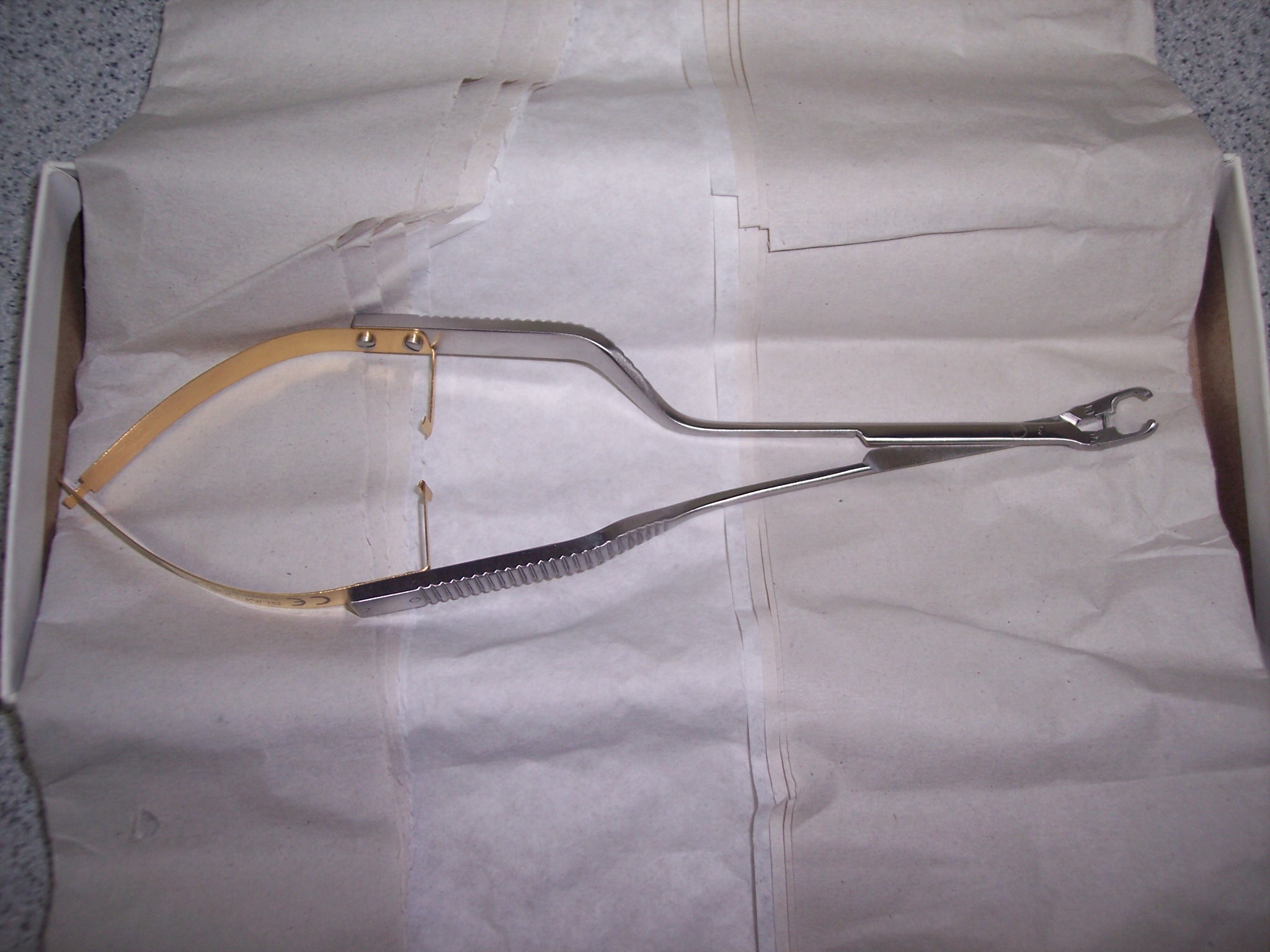 Codman Sundt Slim-Line Aneurysm Clip App