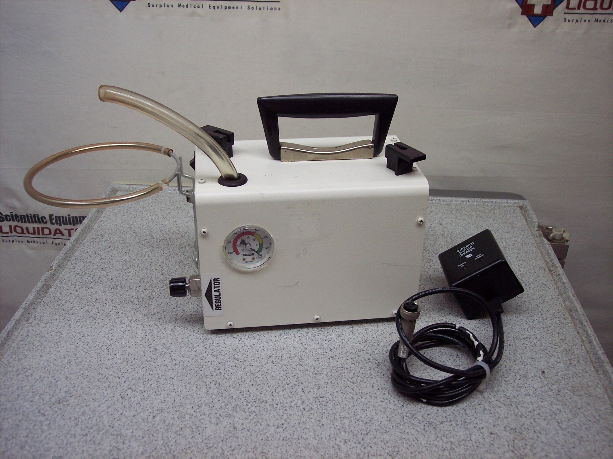 SSCOR 2500 Suction Unit