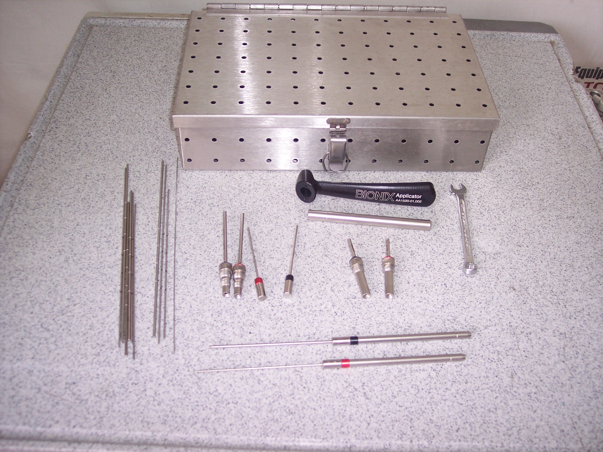 Conmed Bionix SmartPin Instrument Set