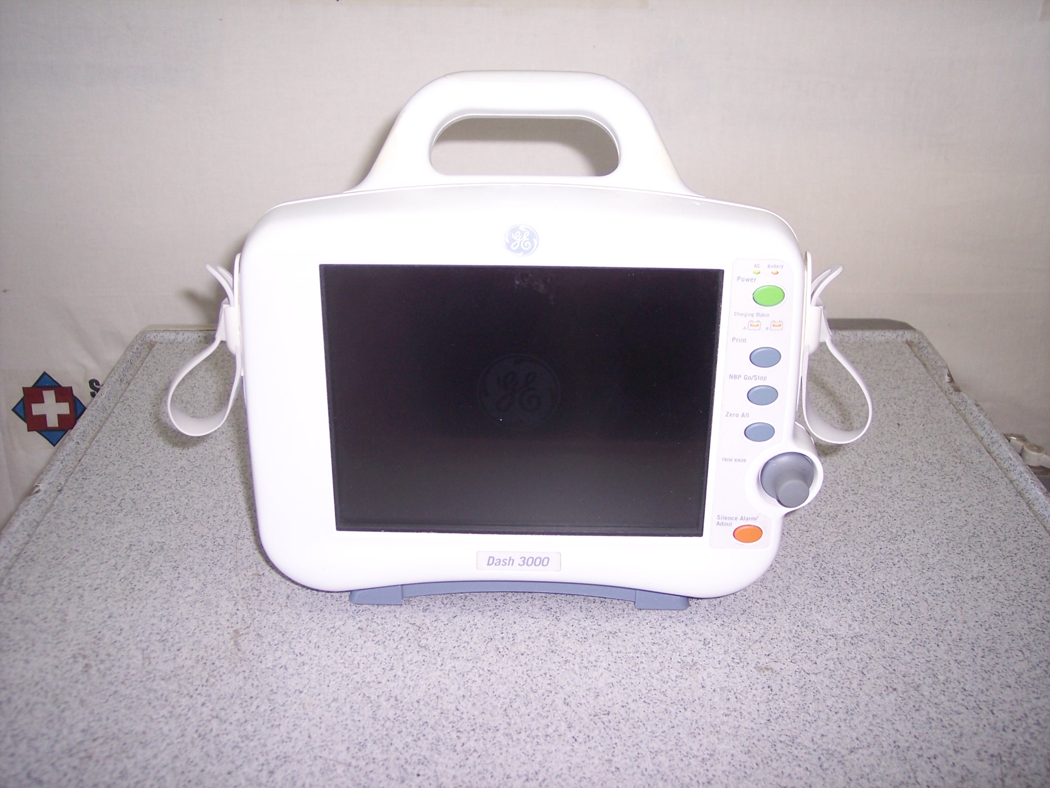 GE Dash 3000 Patient Monitor