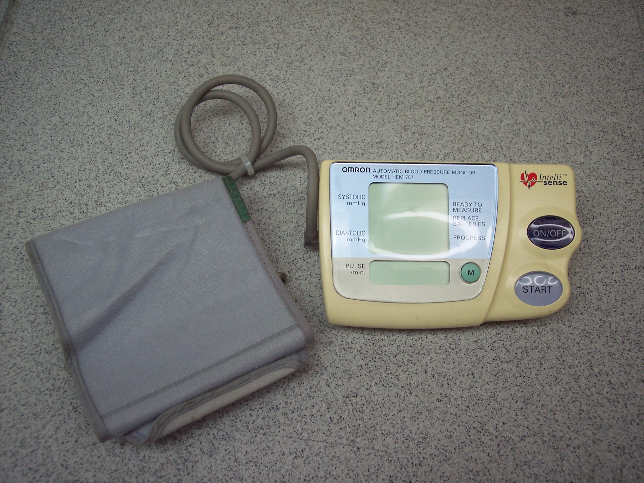 Omron HEM-757 Auto Blood Pressure Monitor