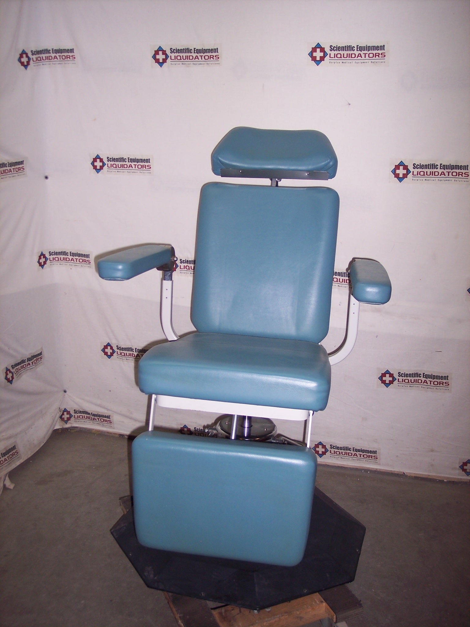 United Metal Phlebotomy Chair