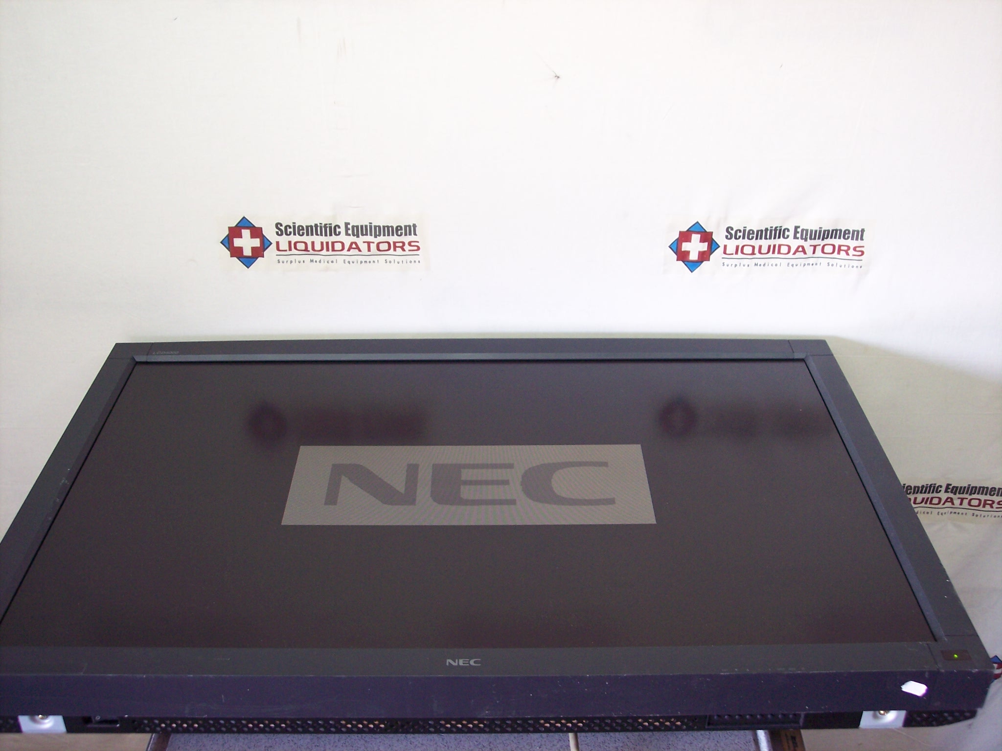 NEC LCD 4000 40" Large Screen Display