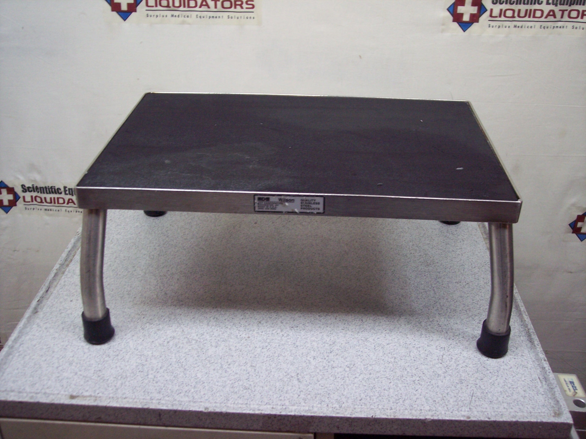 MDT Wilson Step Stool