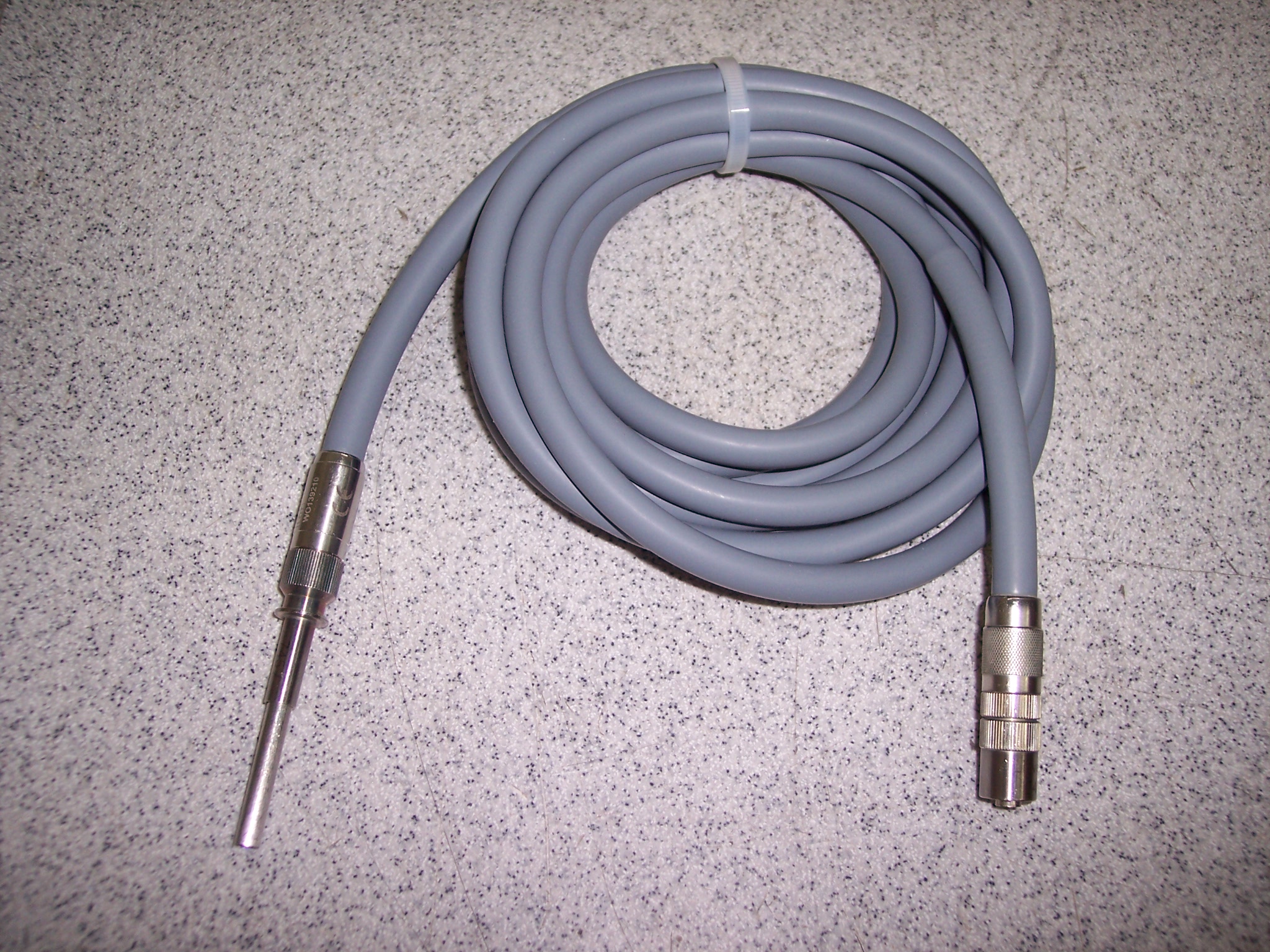 Linvatec 7453 Fiber Optic Light Cord