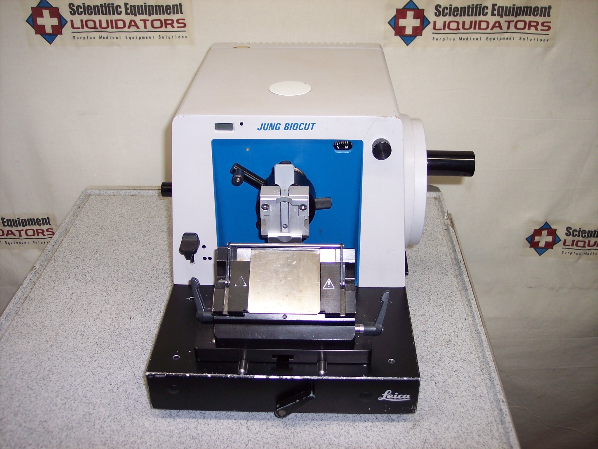 Leica Jung 2035 Biocut Microtome 