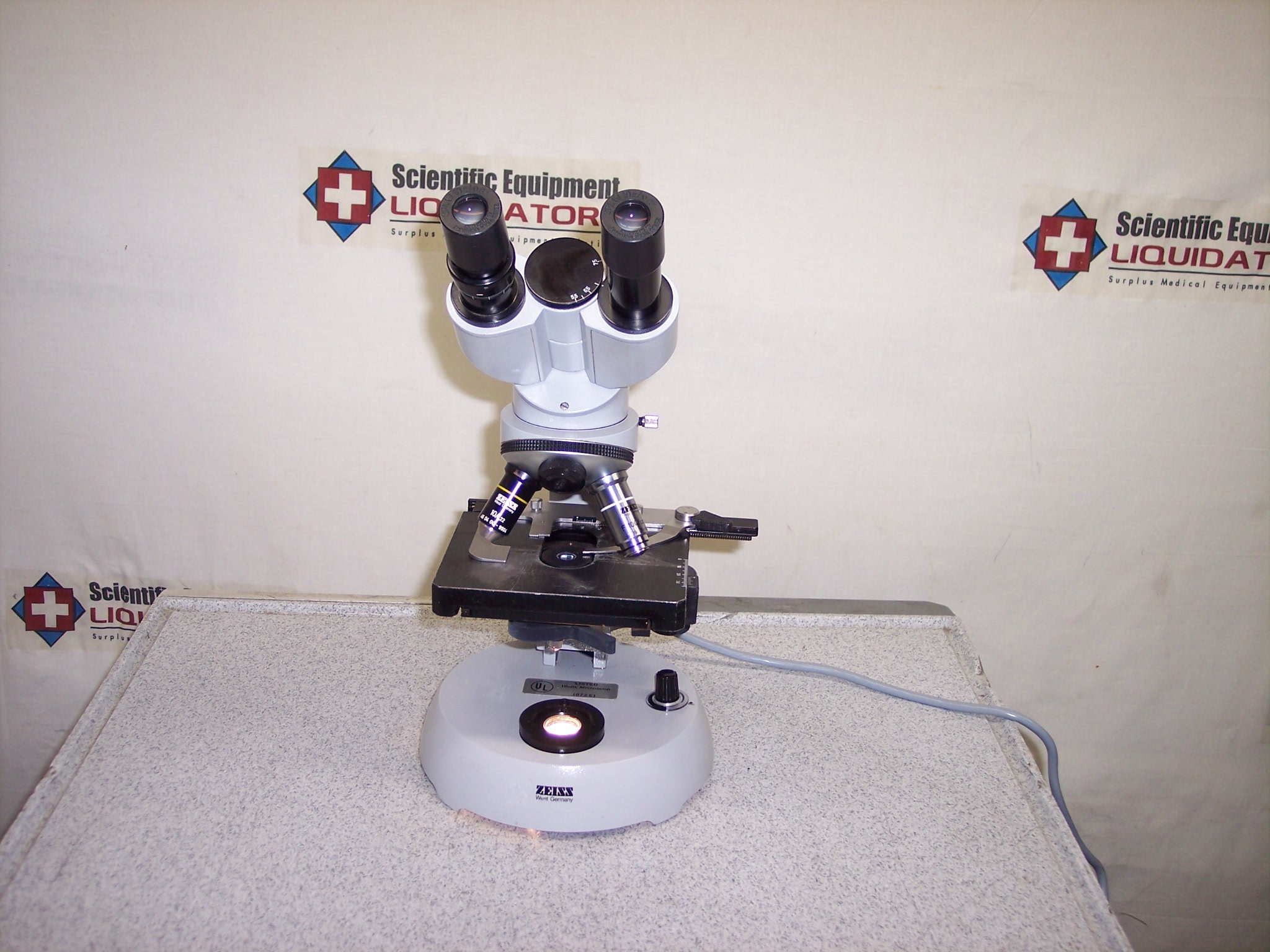 Zeiss 872E  Binocular Microscope
