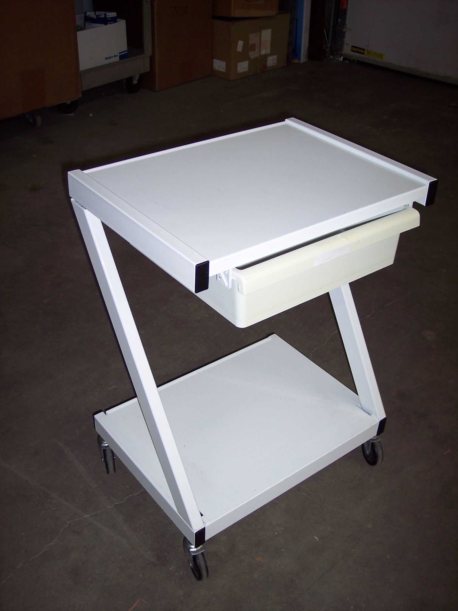 2 Shelf Z Frame Cart