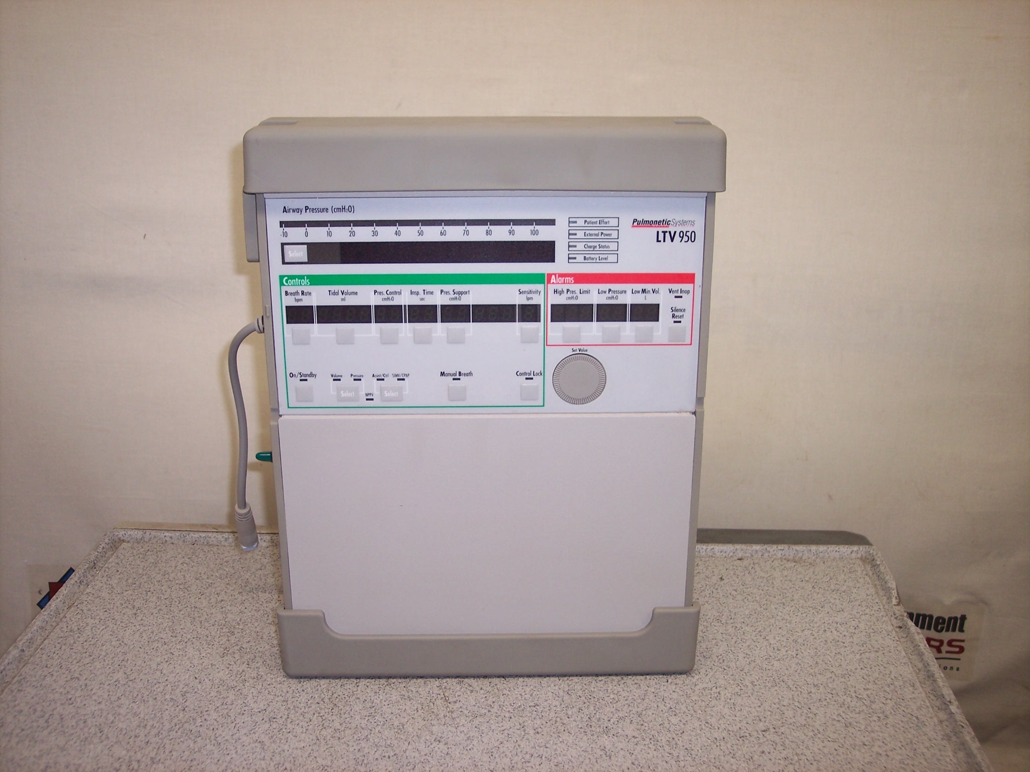 Pulmonetic Systems LTV950 Ventilator