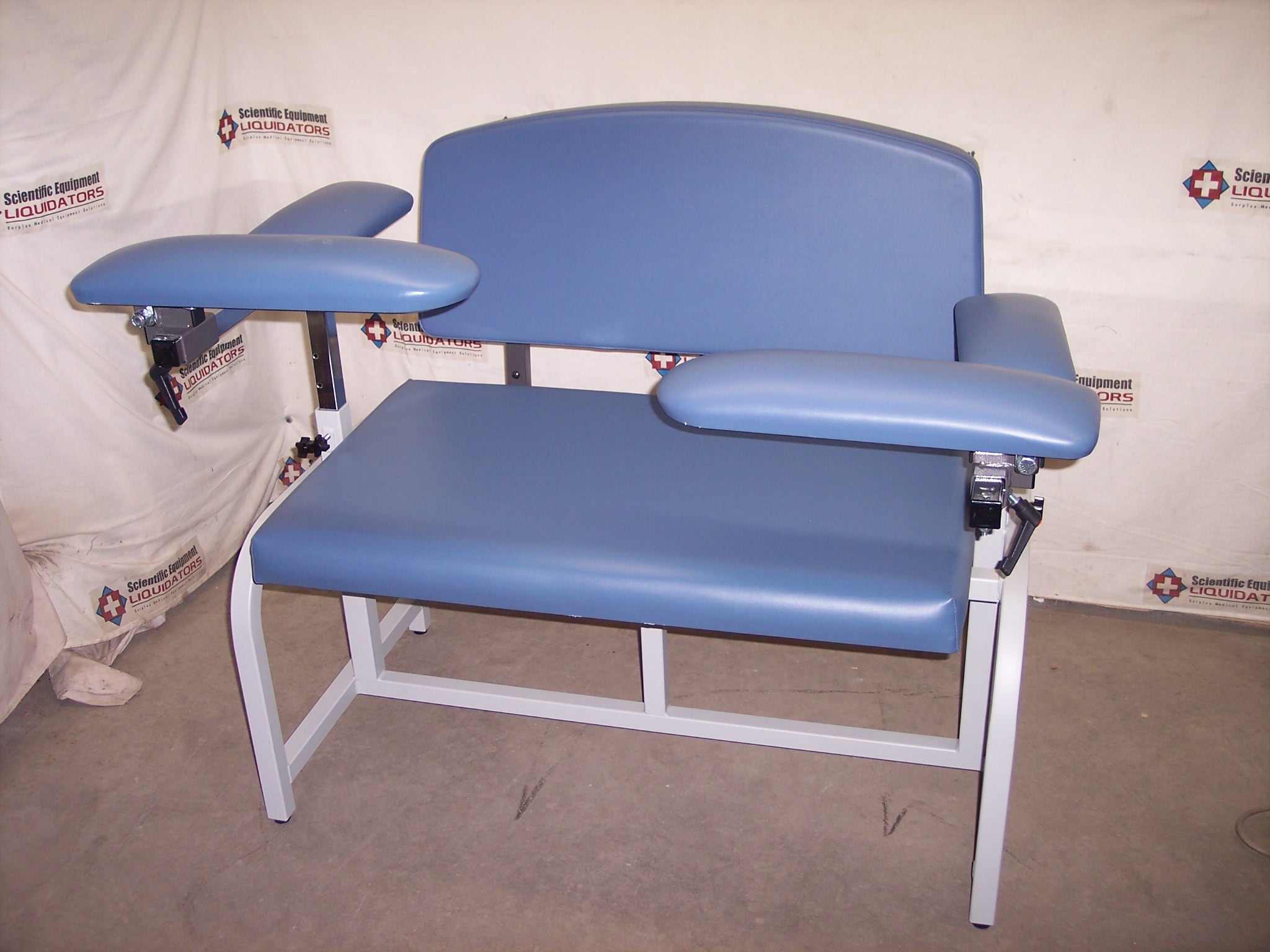 Winco Extra Large Bariatric Padded Blood Drawing Chair
