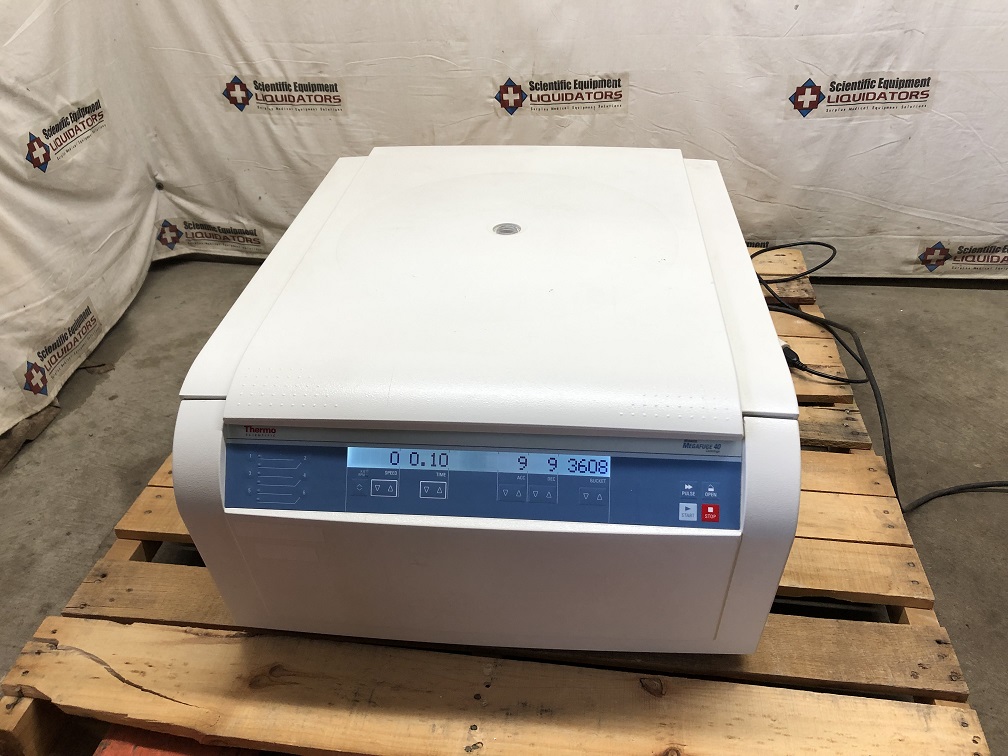 Thermo Heraeus Megafuge 40 Centrifuge