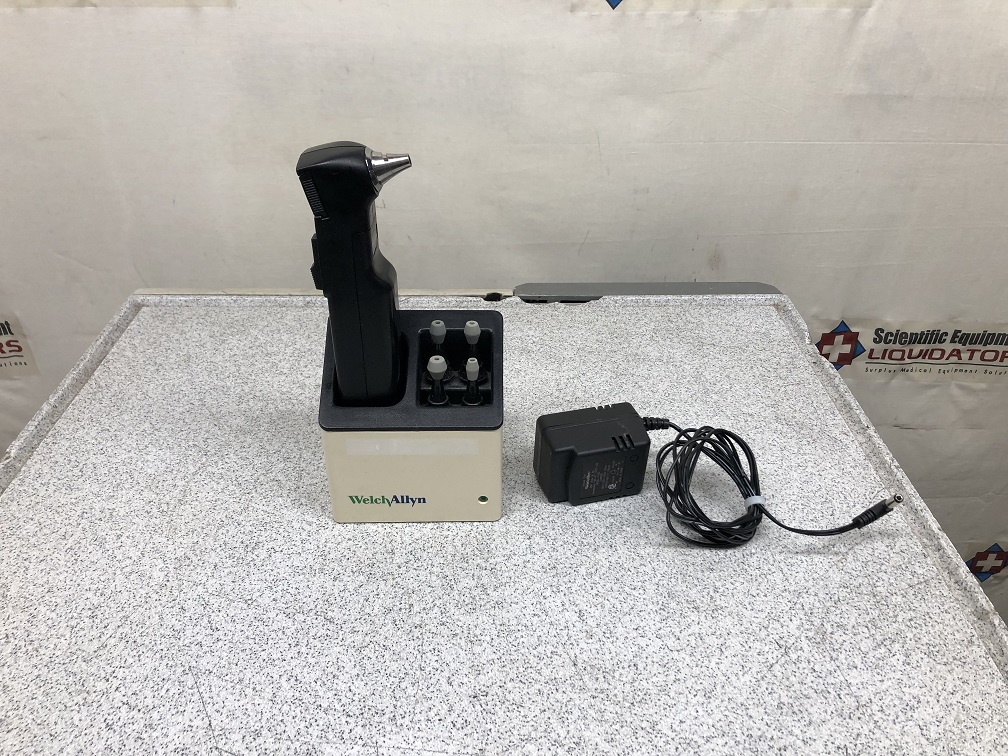 Welch Allyn 23300 AudioScope with Welch Allyn 71123 Charging Stand 