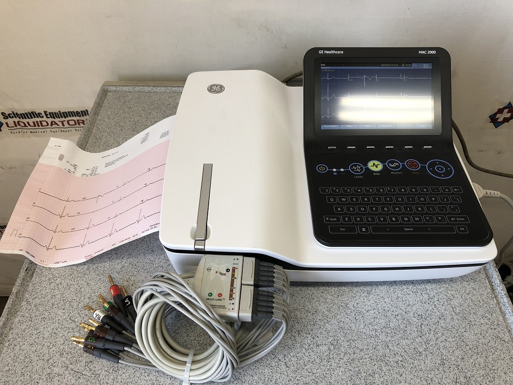 GE MAC 2000 12 Channel Interpretive Electrocardiograph
