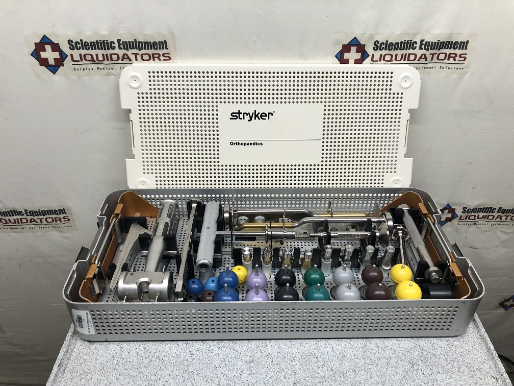Stryker Orthopaedics Cutting Edge Advantage Hip Instrument System 