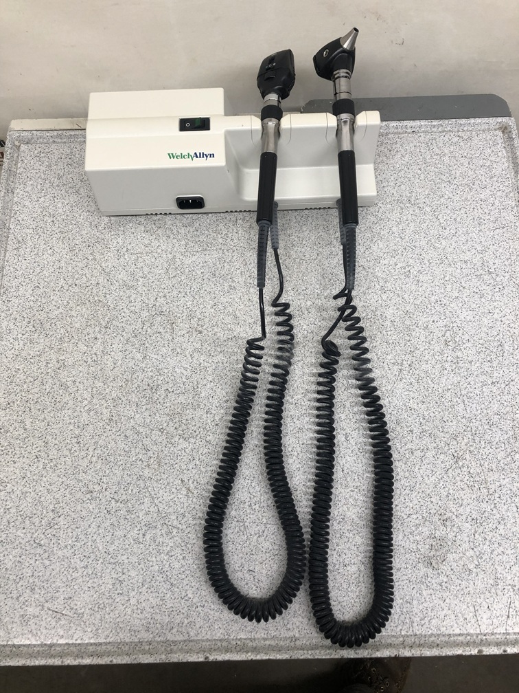 Welch Allyn 767 Oto/ Ophthalmoscope 