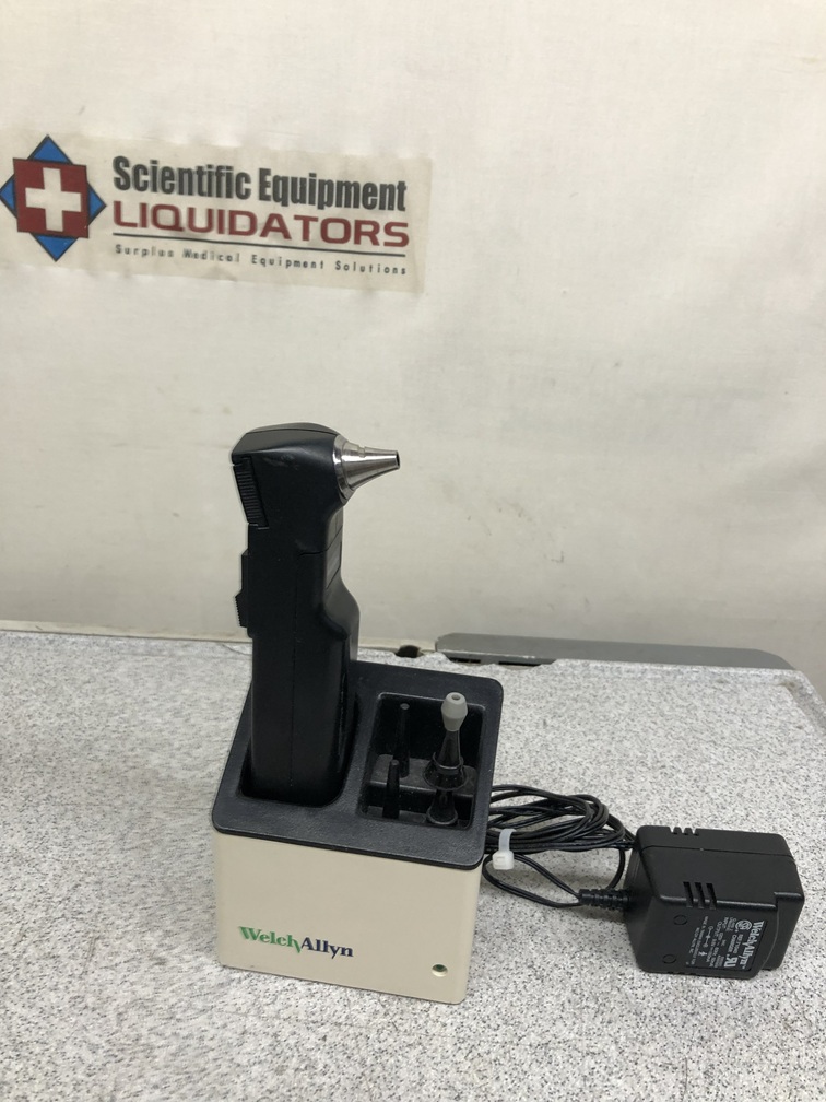 Welch Allyn 23300 AudioScope with Welch Allyn 71123 Charging Stand