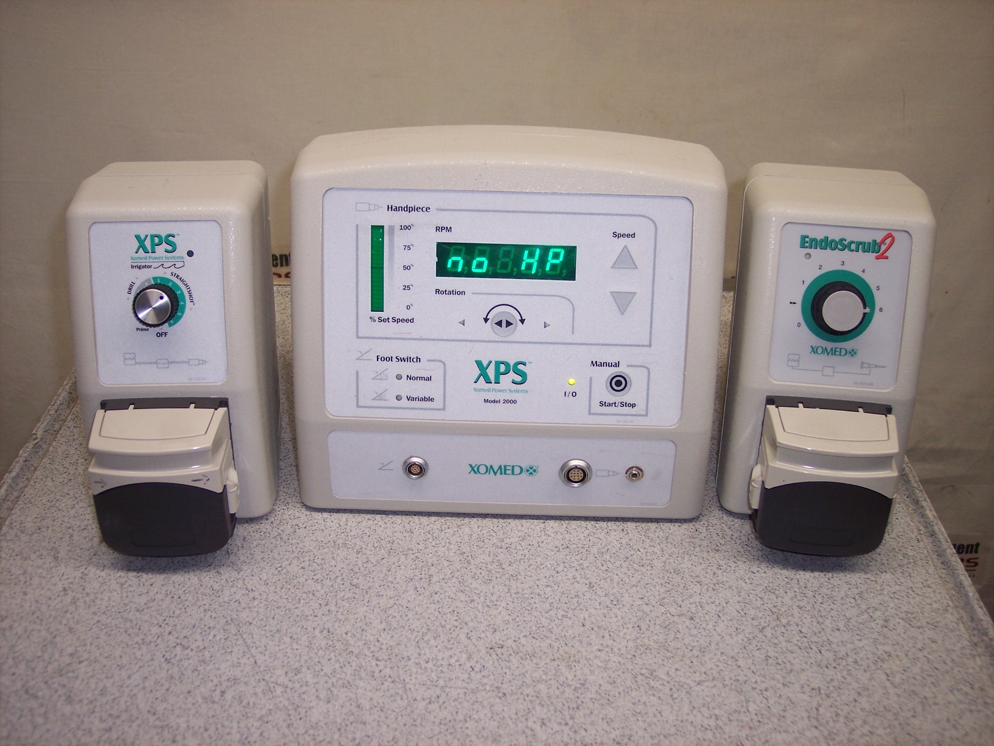 Xomed 2000 XPS Microresector Console w/ XPS Irrigator and Endoscrub 2 