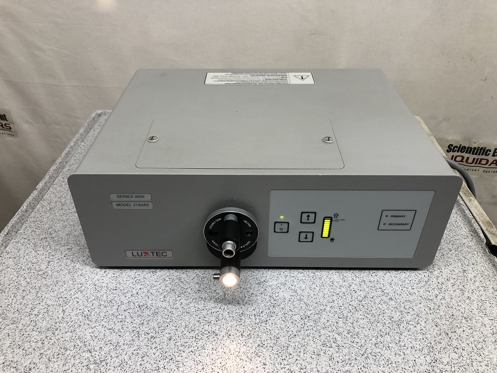 Luxtex Series 3000 Model 3150AS Light Source