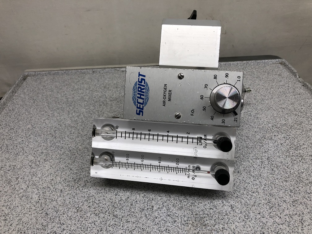 Sechrist Air/Oxygen Mixer