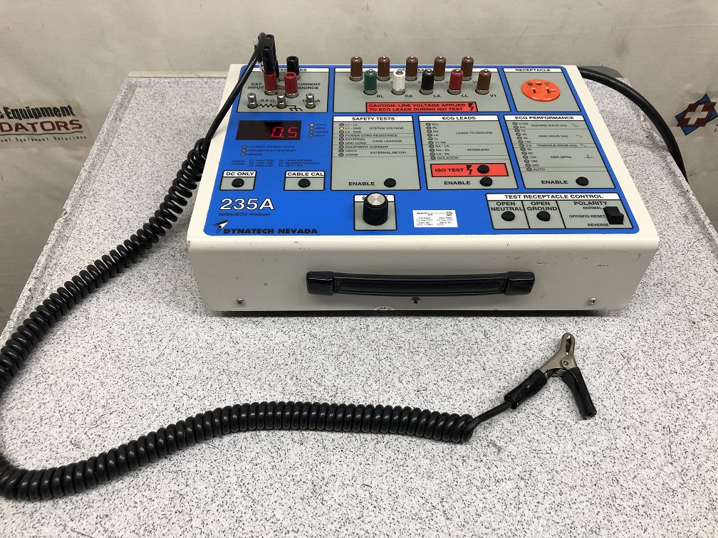 Dynatech Nevada 235A  Safety / ECG Analyzer