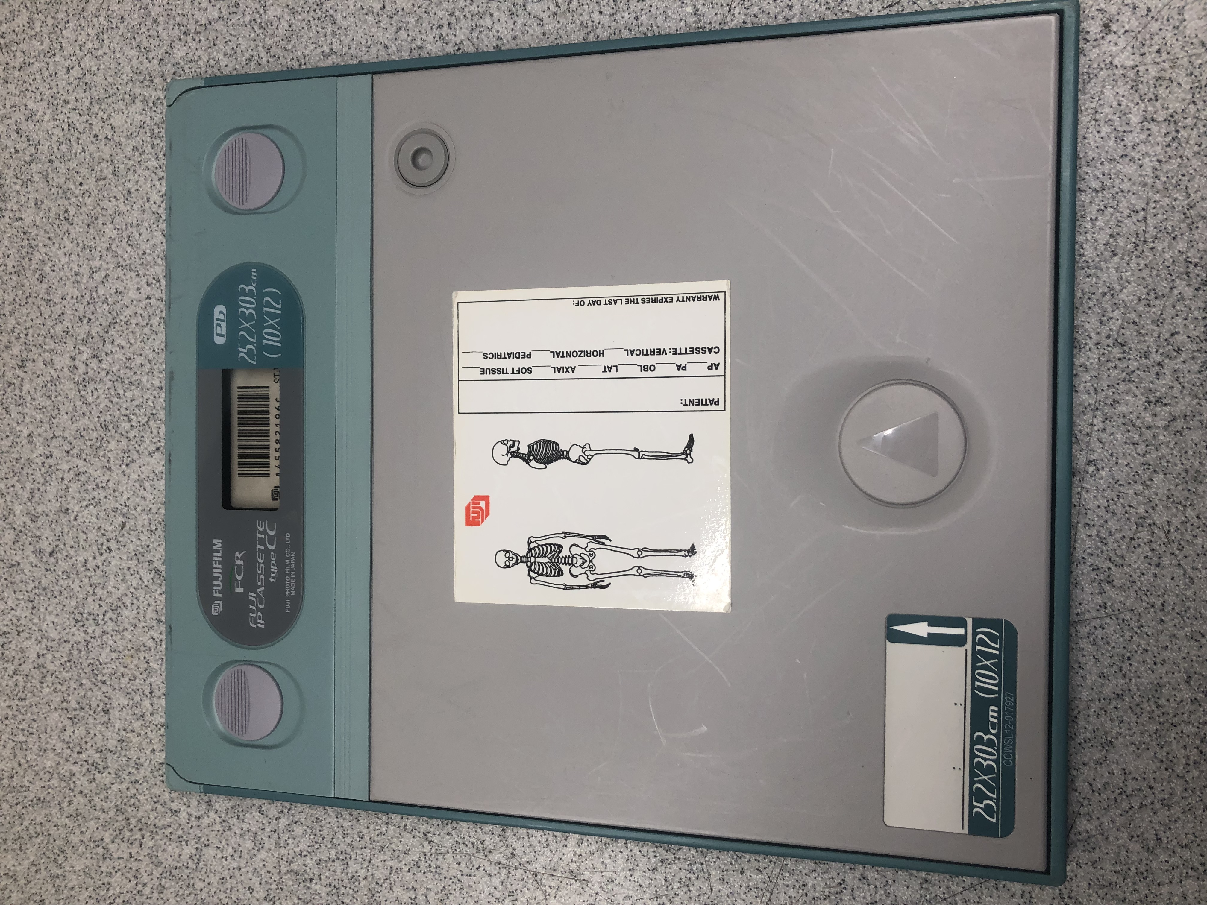 Fujifilm IP Cassette Type CC  25.2x30.3cm (10x12)