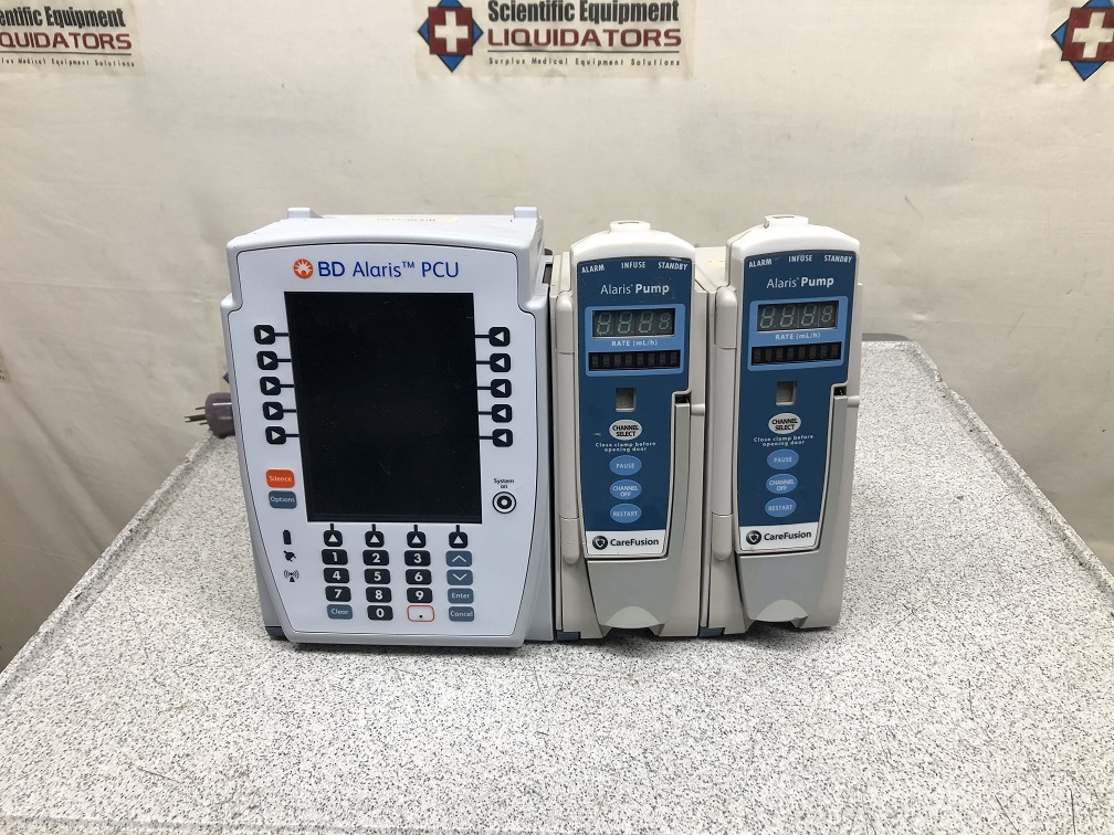Care Fusion Alaris PCU 8015 Unit with 2 - 8100 Pump