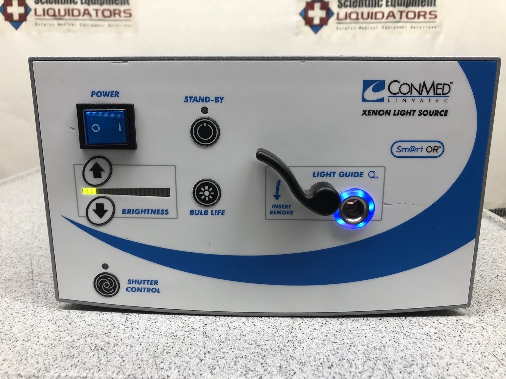 ConMed Linvatec LS7500 Xenon Light Source 