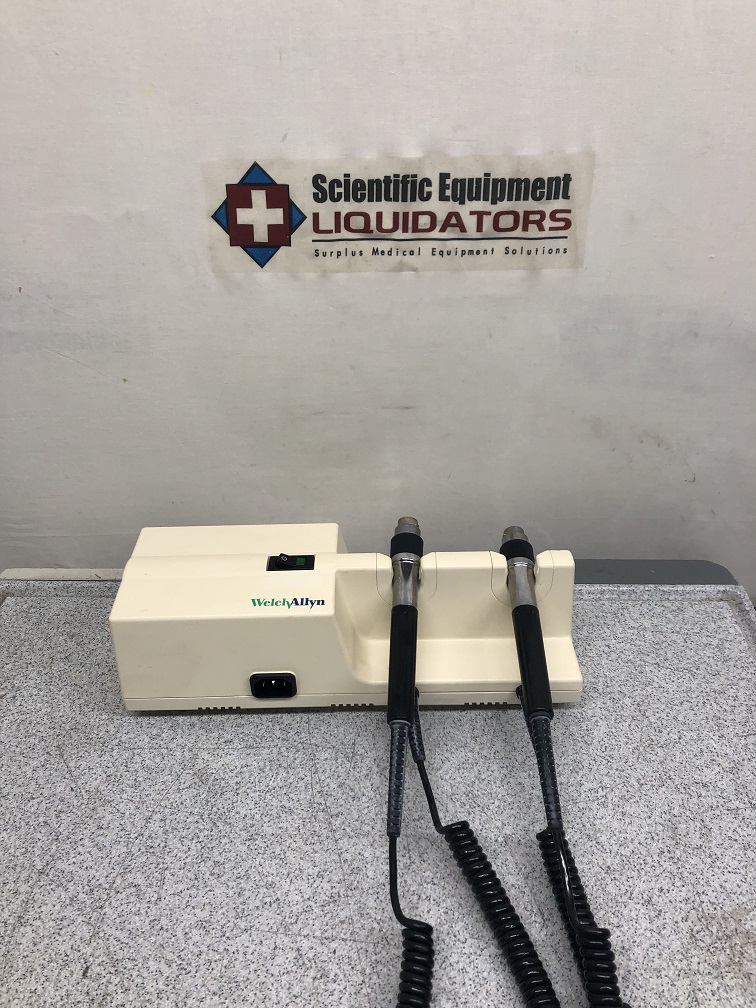 Welch Allyn 767 Oto/ Ophthalmoscope (No Heads)