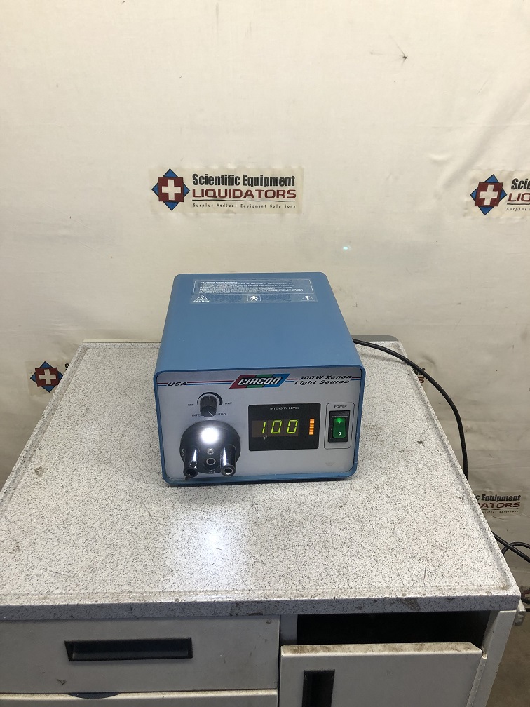 Circon MV-9086 300 Watt Xenon Light Source