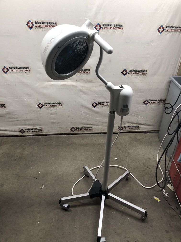 Hill-Rom Heraeus Minor Surgery Exam Light on Rolling Base