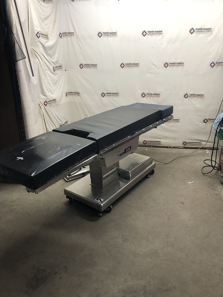 Skytron Elite 3500 Surgical Table