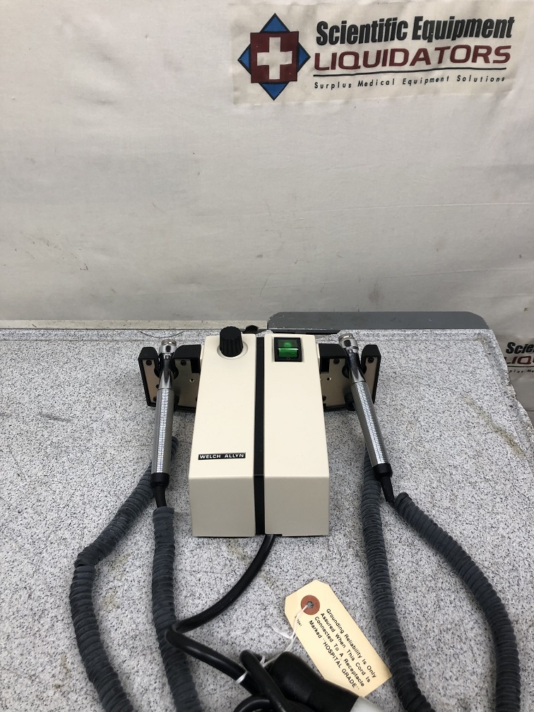 Welch Allyn 74710 Otoscope / Ophthalmoscope (3.5Volts) No Heads