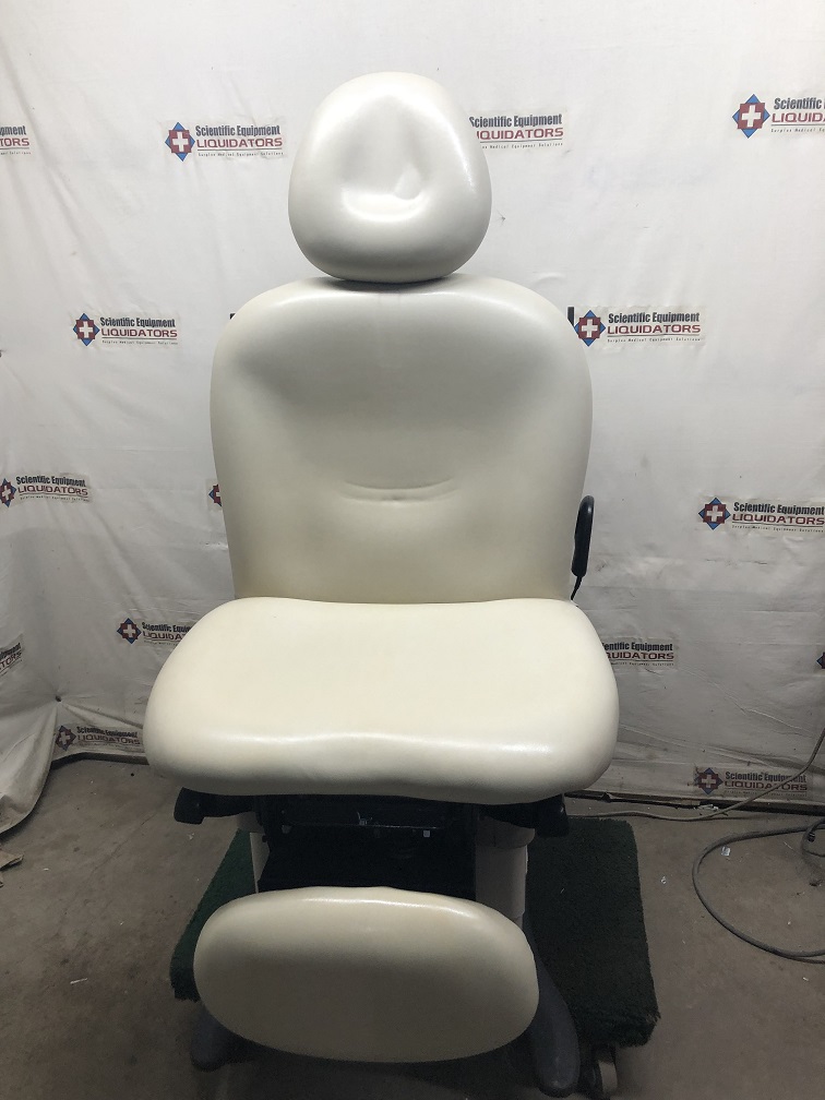 Midmark 75L 630-008 Exam Table / Chair 