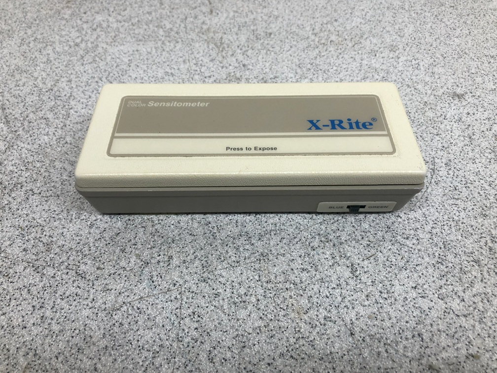 X-Rite 334 Dual Color Sensitometer
