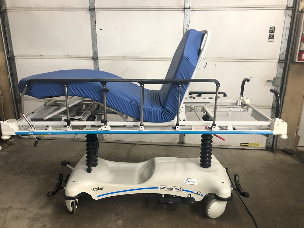 Stryker 1550 Electric Stretcher  