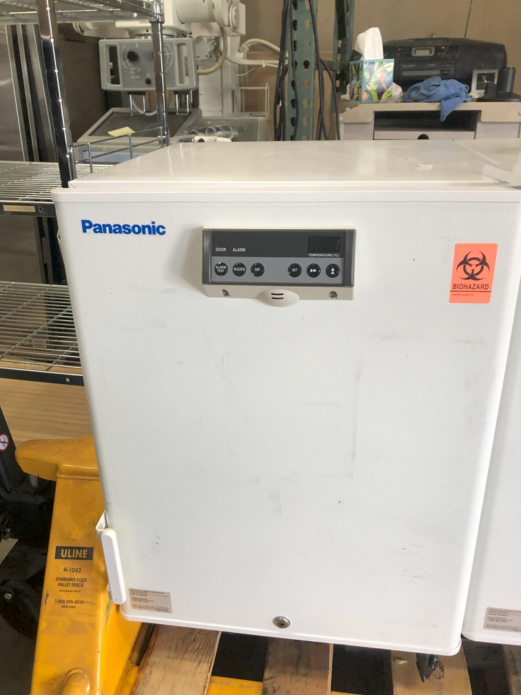 Panasonic SR-L6111W Model Undercounter Refrigerator
