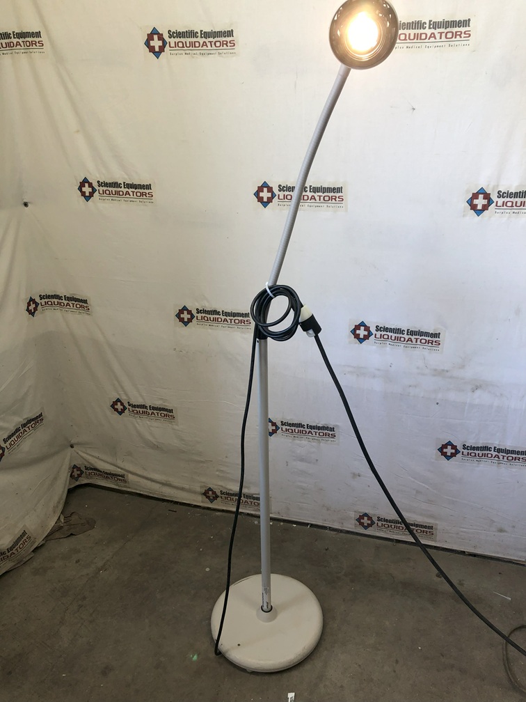 McKesson 81-18100 Halogen Exam Light