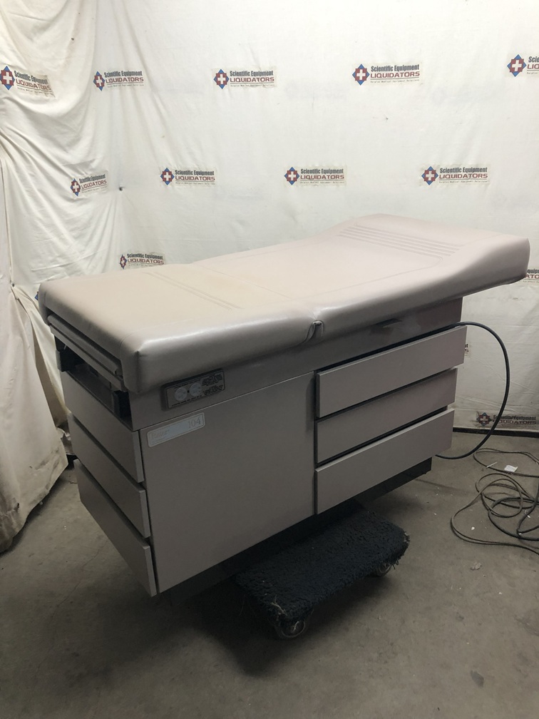 Ritter 104 Exam Table Left Side Drawers