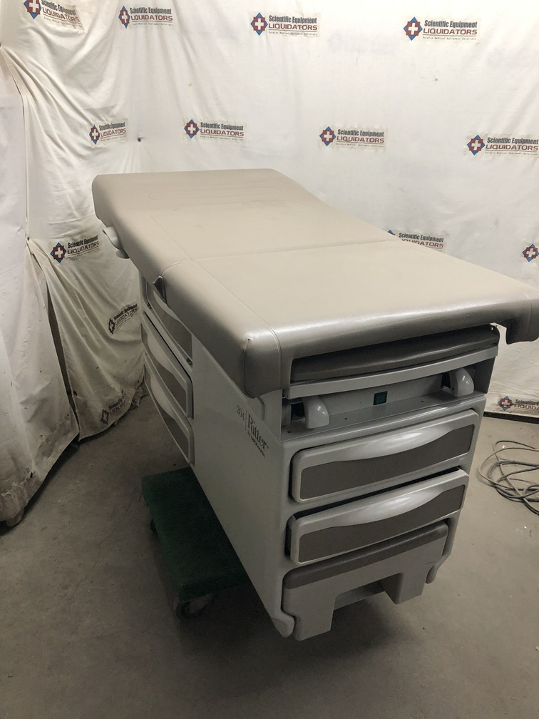 Ritter 204 Exam Table (204-002)   
