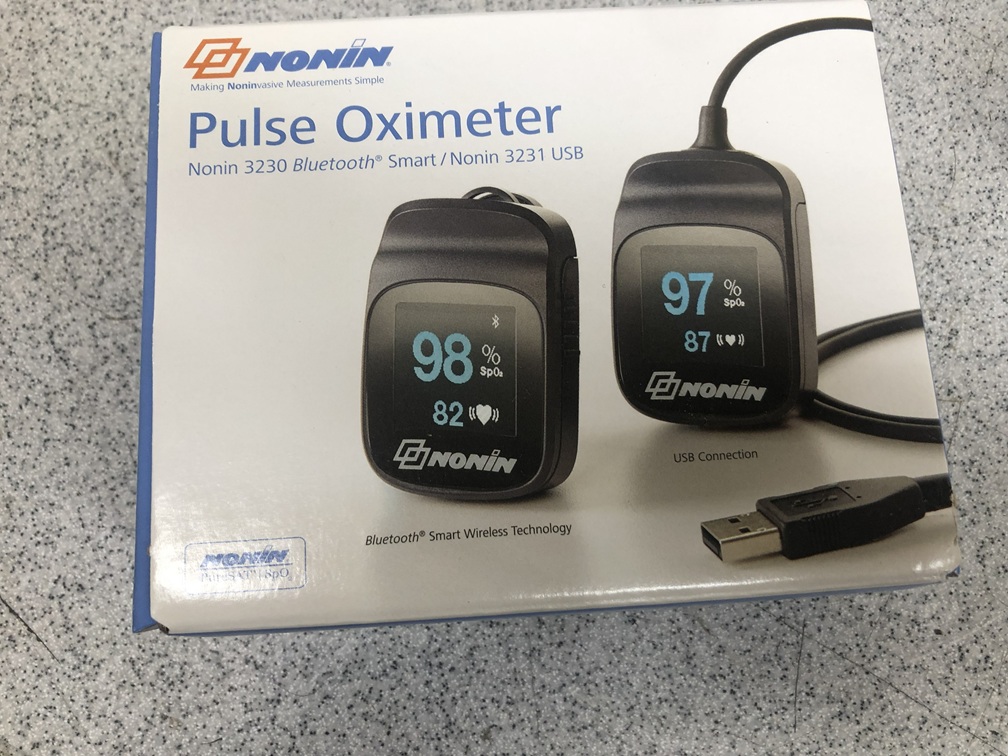 Nonin 3230 Bluetooth Smart Portable Pulse Oximeter (NEW)
