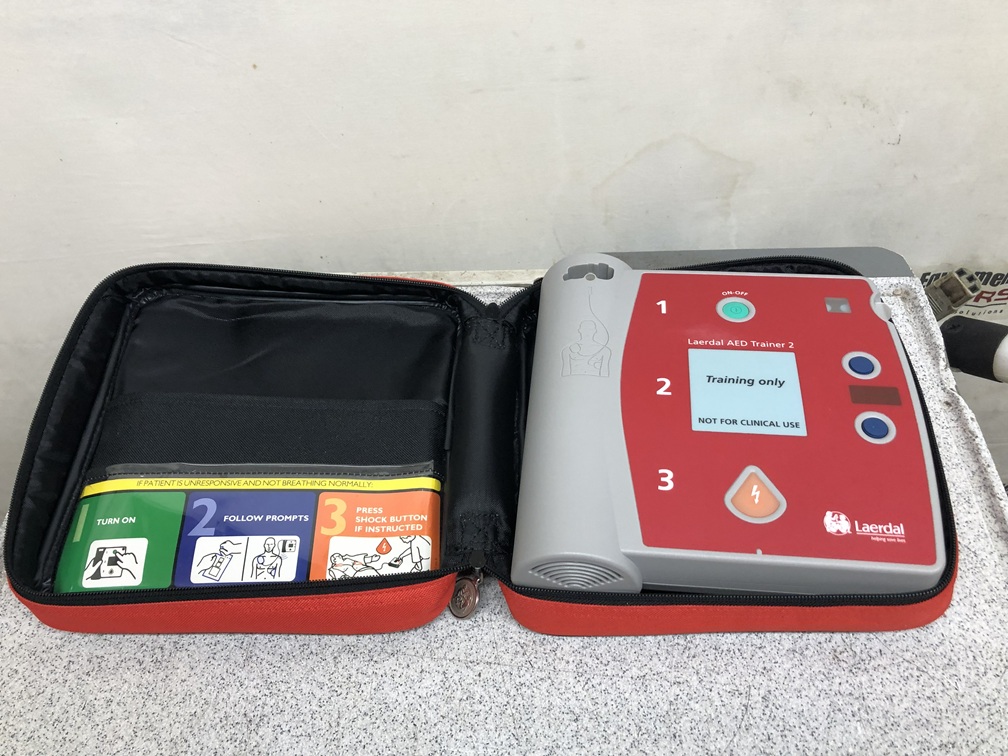 Laerdal AED Trainer 2